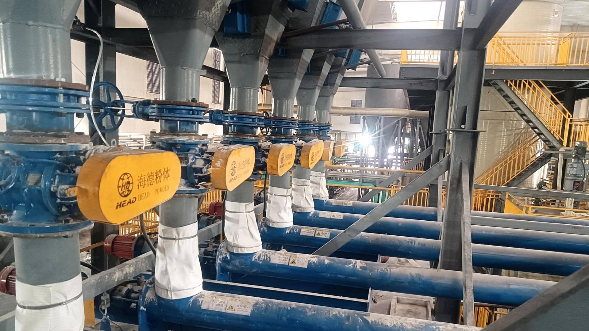 稀土晶粉气力输送